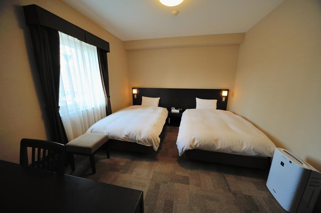 Dormy Inn Express Koriyama Værelse billede